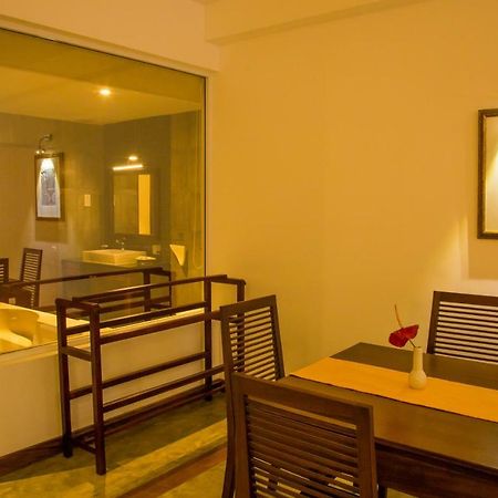 Refresh Hotel ฮิกคาดูวา ภายนอก รูปภาพ