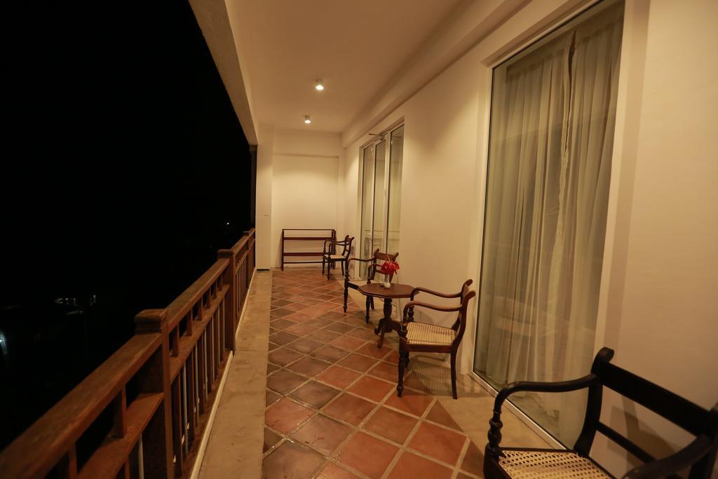 Refresh Hotel ฮิกคาดูวา ภายนอก รูปภาพ