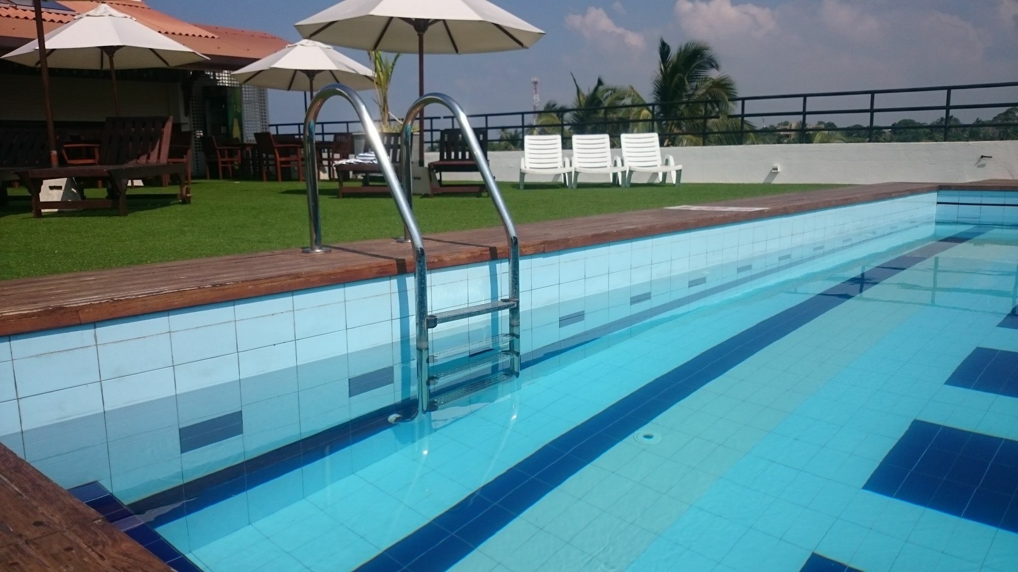 Refresh Hotel ฮิกคาดูวา ภายนอก รูปภาพ
